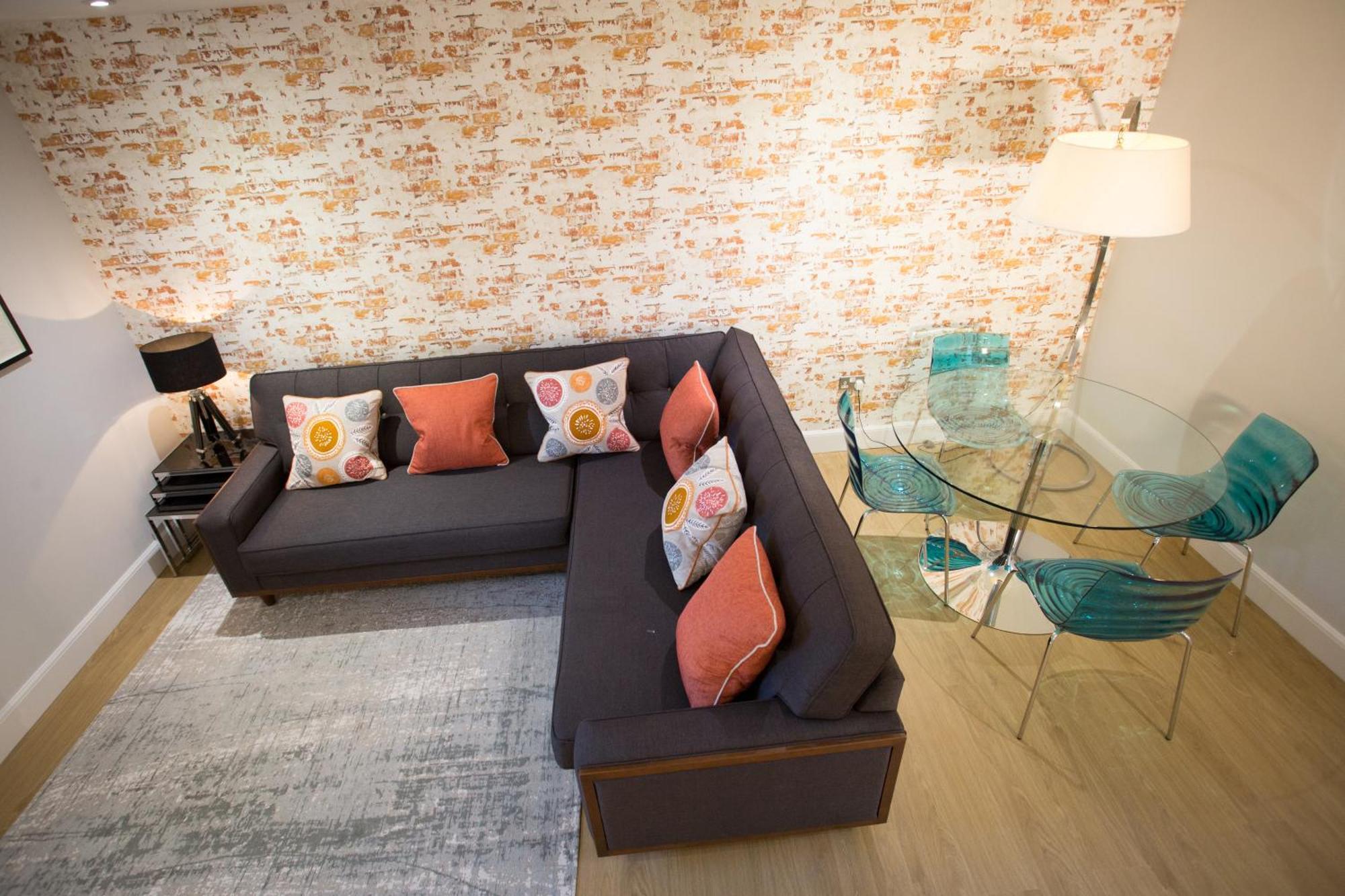 אינברנס Glenmoriston Town House Apartments חדר תמונה