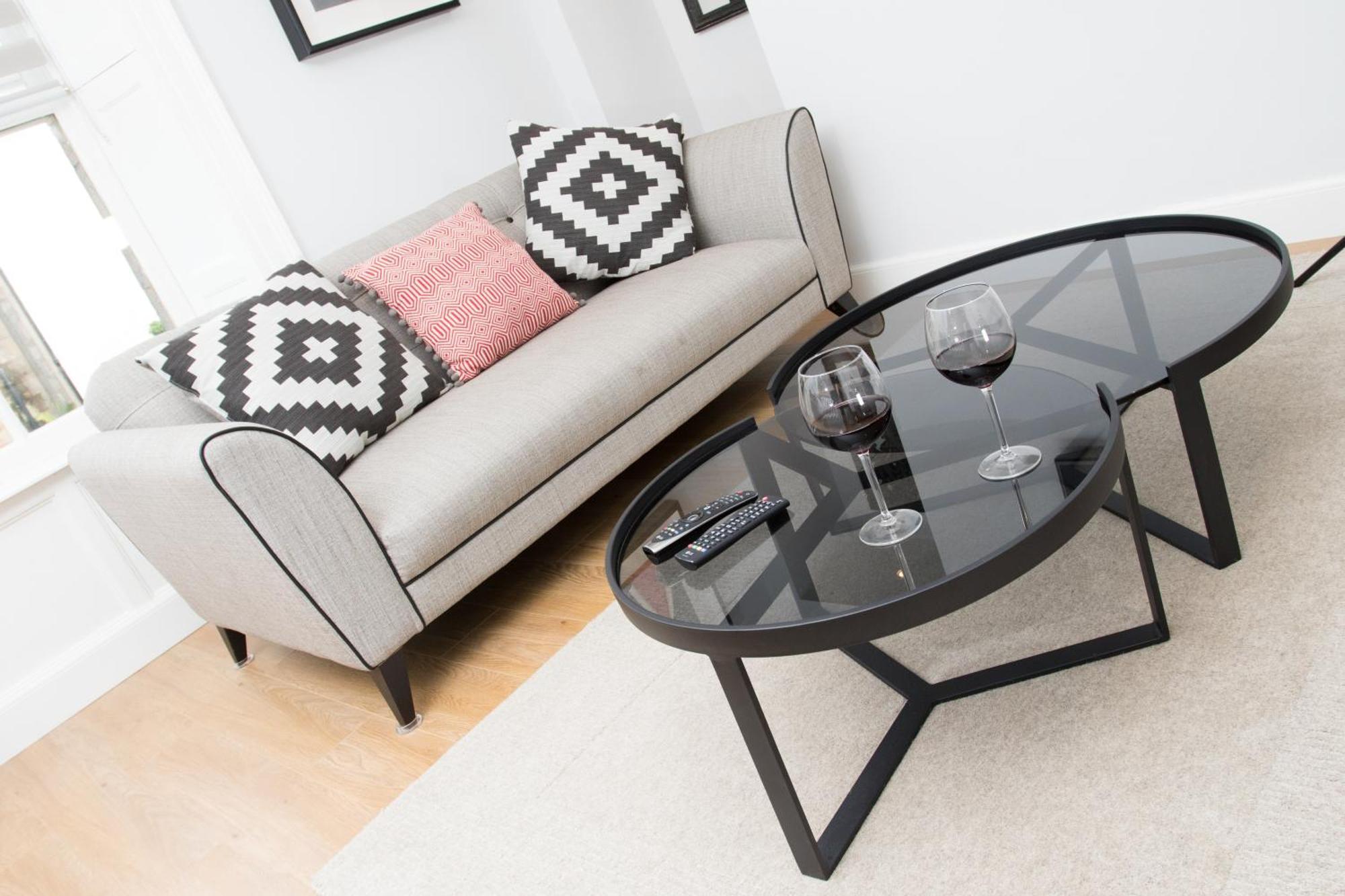 אינברנס Glenmoriston Town House Apartments מראה חיצוני תמונה