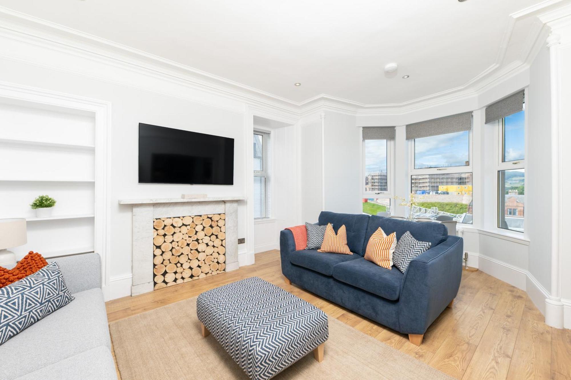 אינברנס Glenmoriston Town House Apartments מראה חיצוני תמונה